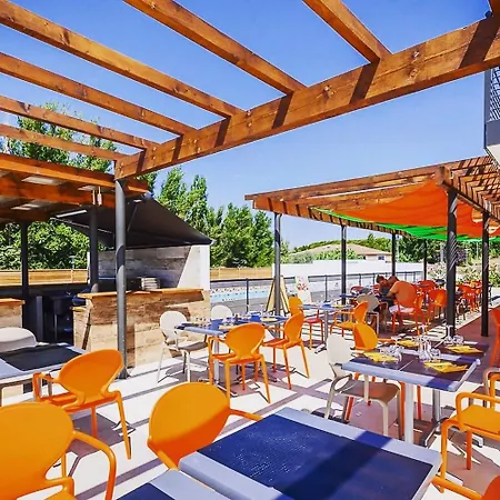 Adonis Aix En Provence 3* エクス＝アン＝プロヴァンス